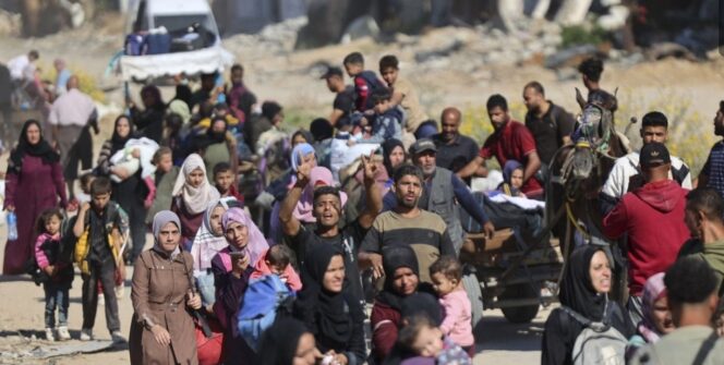 
					Penjarahan Konvoi Bantuan di Gaza: 20 Orang Tewas