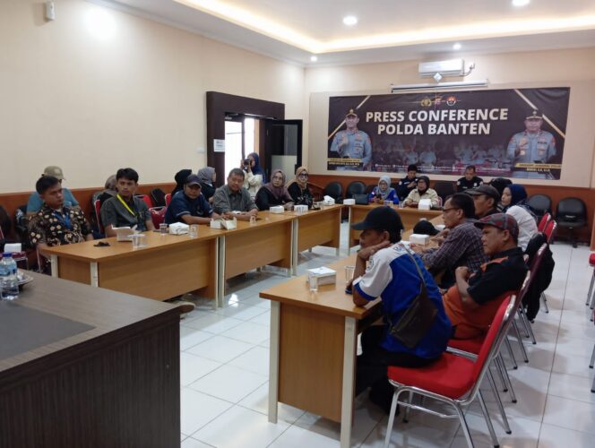 
					Bidhumas Polda Banten Gelar Kemitraan Silaturahmi dan Diskusi Bersama Insan Media