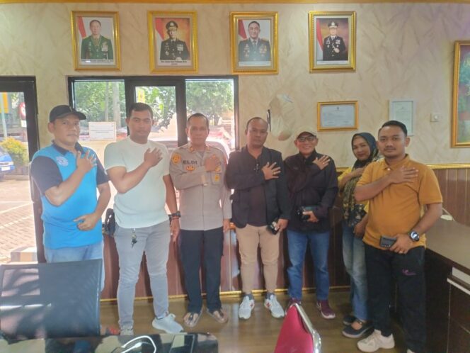 
					Kapolsek Cisoka Bantah Koordinasi dengan Pelaksana Galian di Cibugel, Klarifikasi Informasi Tidak Benar