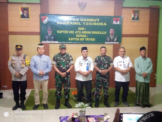 
					Lepas Sambut Danramil 13/Cisoka Dari Kapten CKE Jitu Arman Sinaga, S.H Kepada Kapten Inf Triyadi
