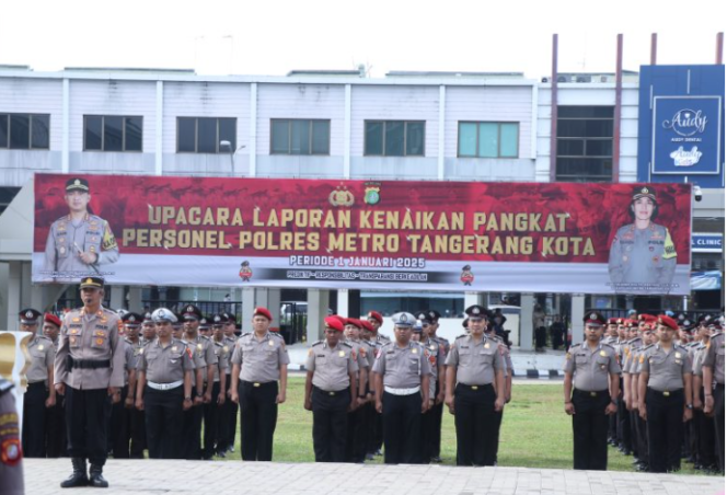 
					156 Anggota Polres Metro Tangerang Kota Naik Pangkat,