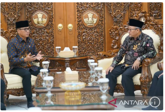 
					Kemendes-Kemendikdasmen sepakat berkolaborasi hadirkan 1 Desa 1 TK