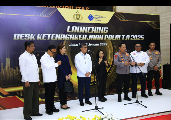 
					Kapolri Resmikan Desk Ketenagakerjaan Demi Beri Jaminan Perlindungan Kaum Buruh