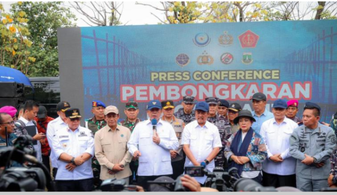 
					Pagar Laut Tangerang Resmi Dibongkar Libatkan 1.200 Orang