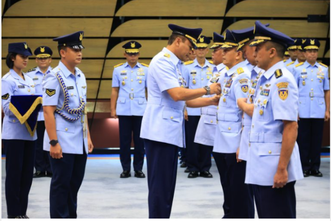 
					Kasau Pimpin Serah Terima Dua Jabatan Strategis TNI AU