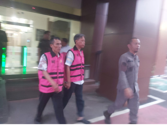 
					Heboh, 2 Oknum ASN, Dinas Perikanan Kabupaten Tangerang,Resmi Ditahan Kejaksaan