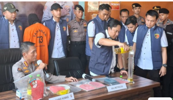 
					Polda Banten Tangkap Tersangka Sunat Takaran Minyakita di Kabupaten Tangerang
