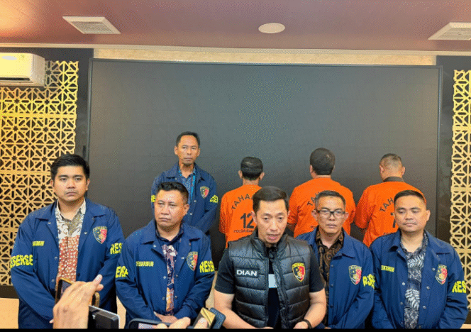
					Ketua Kadin, Wakilnya dan Ketua HNSI Cilegon Jadi Tersangka Kasus Permintaan Proyek PT Chandra Asri Senilai Rp,5 Triliun
