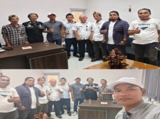 Foto silaturahmi hangat di Kantor Dinas Perhubungan Kabupaten Tangerang. DPP YLPK PERARI yang diwakili Kabid Humas Siarruddin, Ketua DPD Banten Zarkasih, serta tim hukum dan pengurus, hadir atas undangan yang diprakarsai Kabid Perlengkapan Jalan, Pak Dani, didampingi Kasi, Pak Erry. (Foto: Mantv7.id)