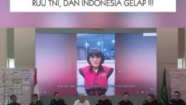 Pemutaran Video permintaan maaf tersangka kasus dugaan perintangan penanganan perkara Marcella Santoso, ditunjukkan dalam konferensi pers di Gedung Jampidsus Kejaksaan Agung, Jakarta, Selasa (17/6/2025). (Foto: IST. Mantv7.id)