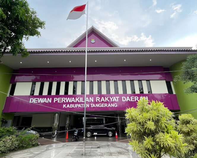 
					Foto kantor DPRD Kabupaten Tangerang. (Foto: Mantv7.id)