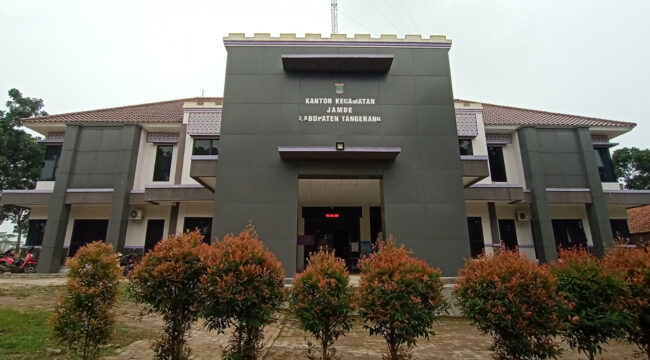 Foto kantor Kecamatan Jambe (Foto: IST. Mantv7.id)