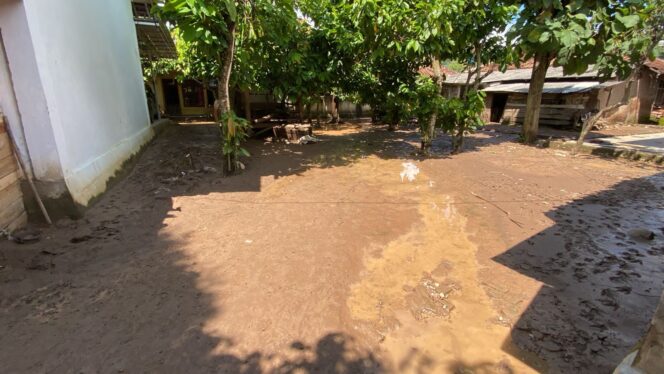 
					Banjir di Dusun Suka Damai: Musibah Alam atau Musibah Akal Sehat?