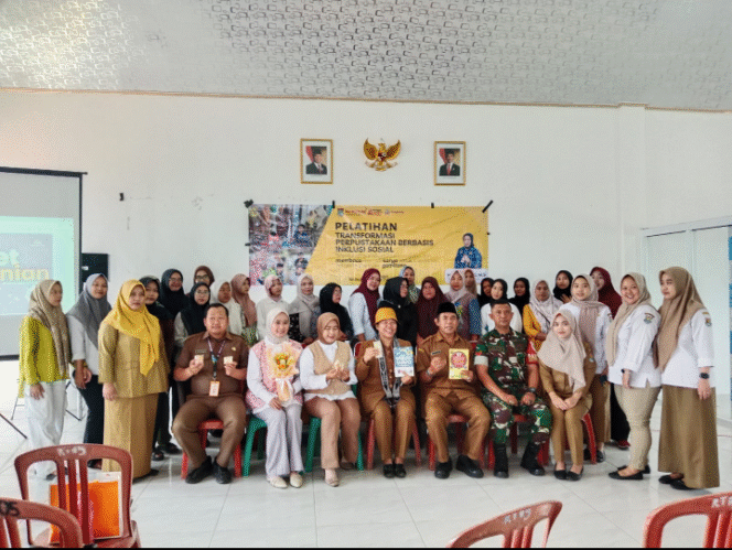 
					DINAS PERPUSIP KABUPATEN TANGERANG, KEMBALI MELAKSANAKAN PELATIHAN TPBIS DI DESA CIKUYA